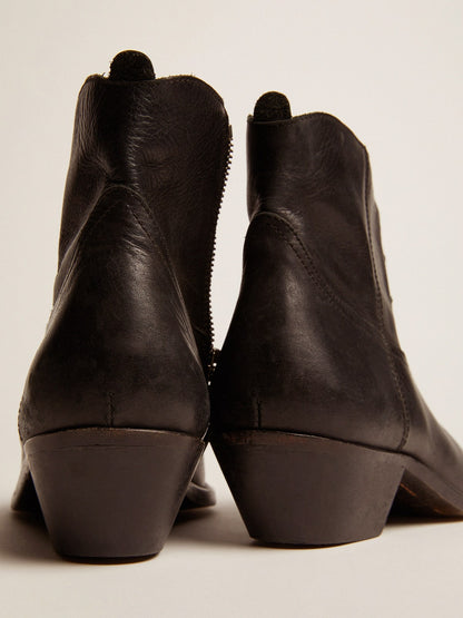 Golden Goose Young ankle boots in black leather with sand-colored embroidery