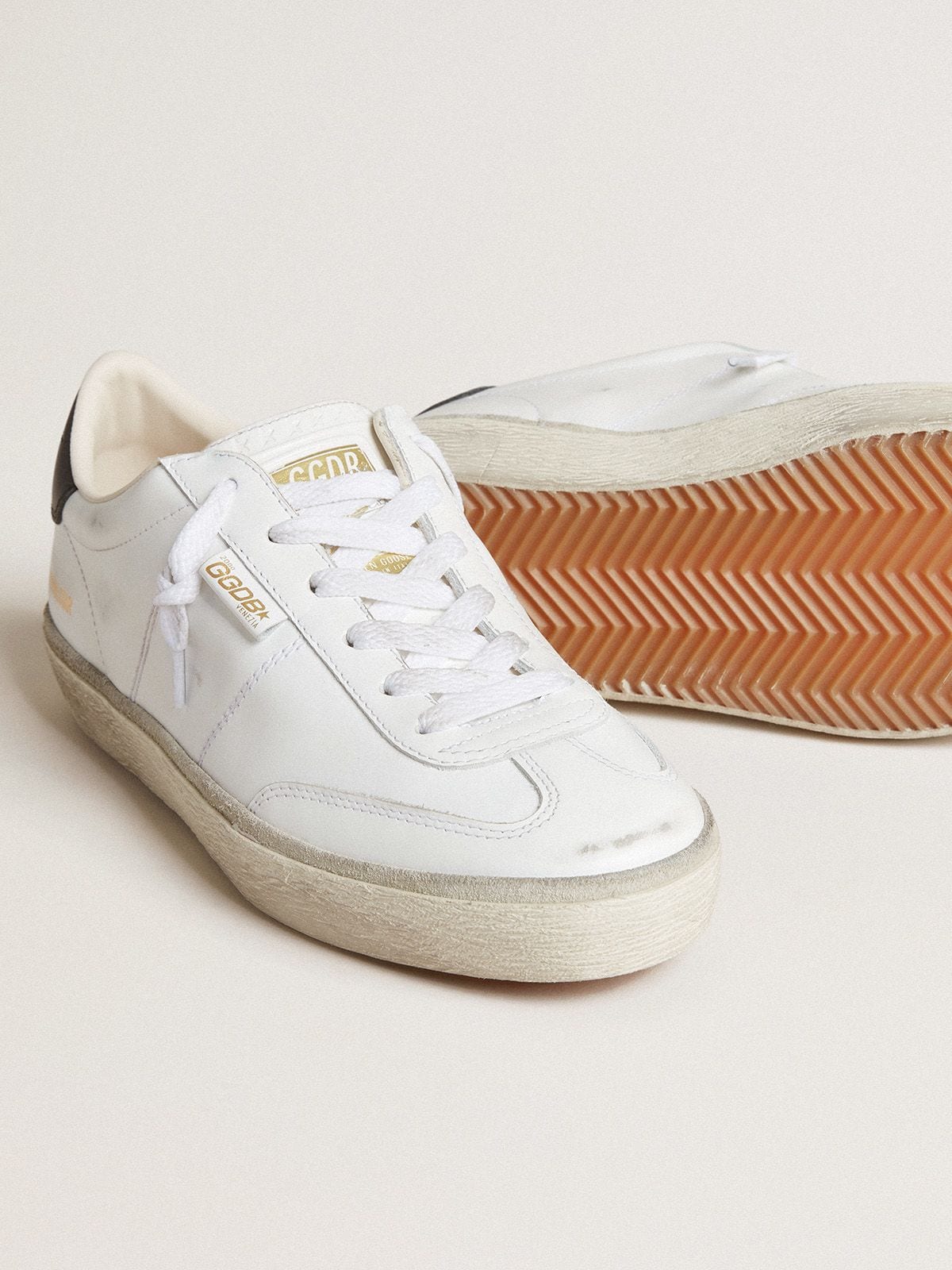 Golden Goose Men's Soul Star in white leather with black leather heel tab