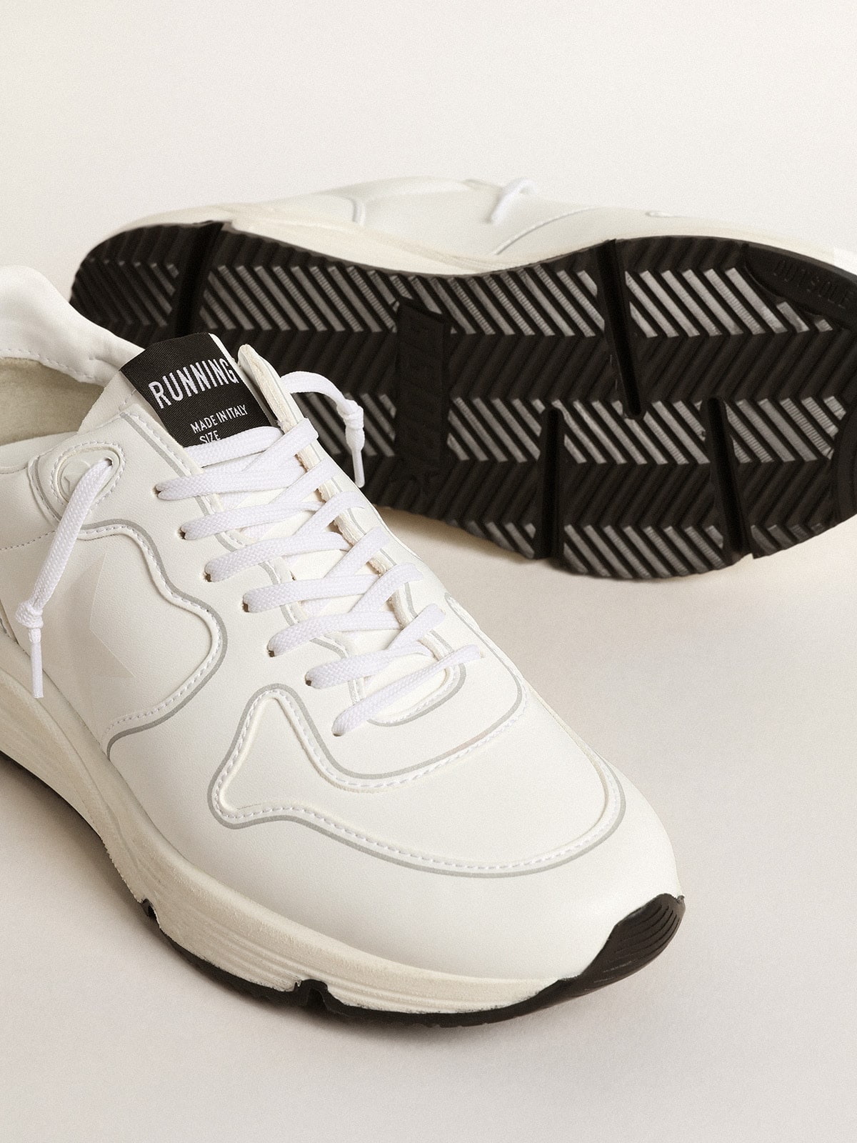 Golden Goose Men’s bio-based Running Sole with white star and heel tab