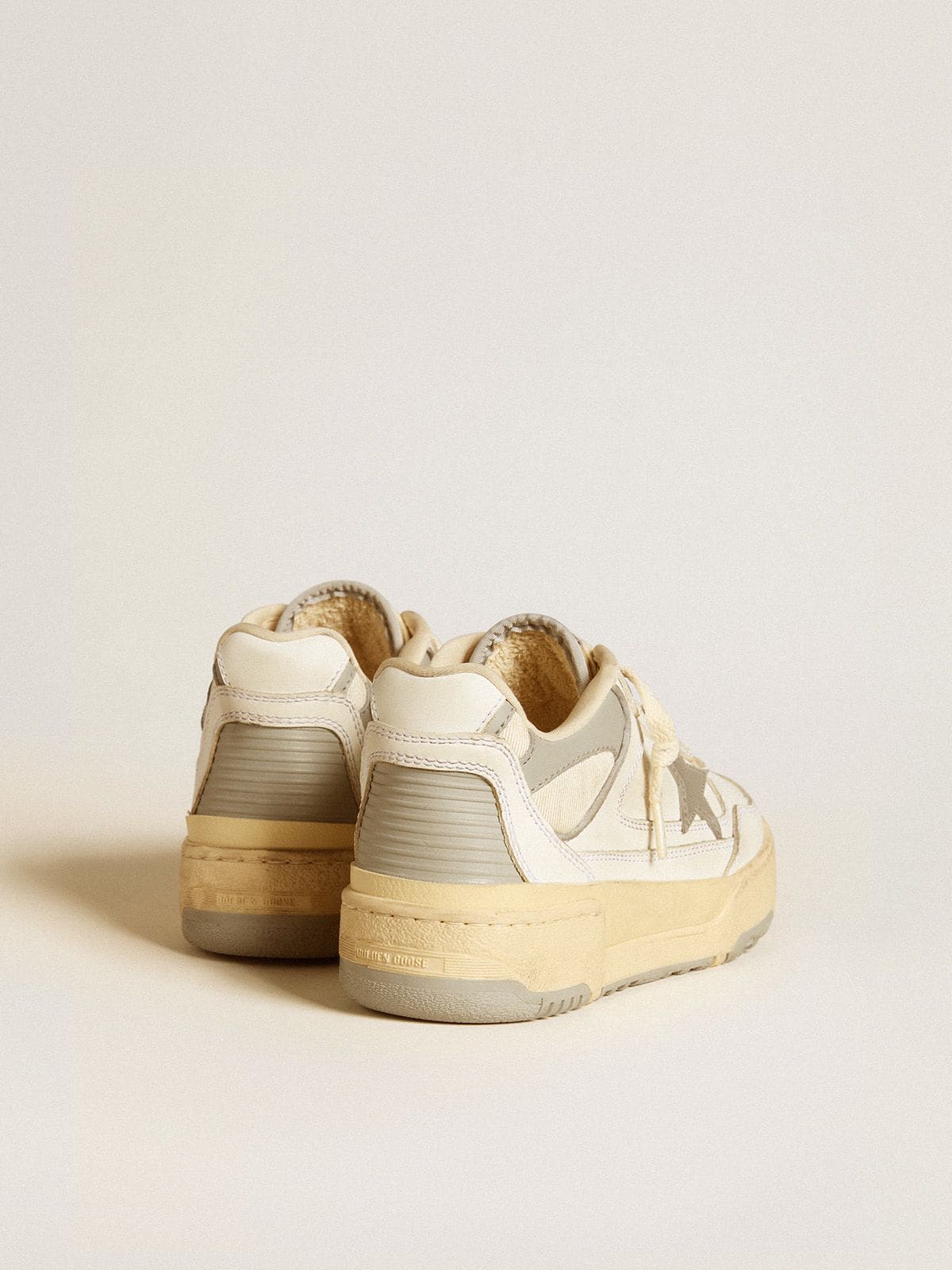 Golden Goose Men’s Forty2 with grey star and white leather heel tab