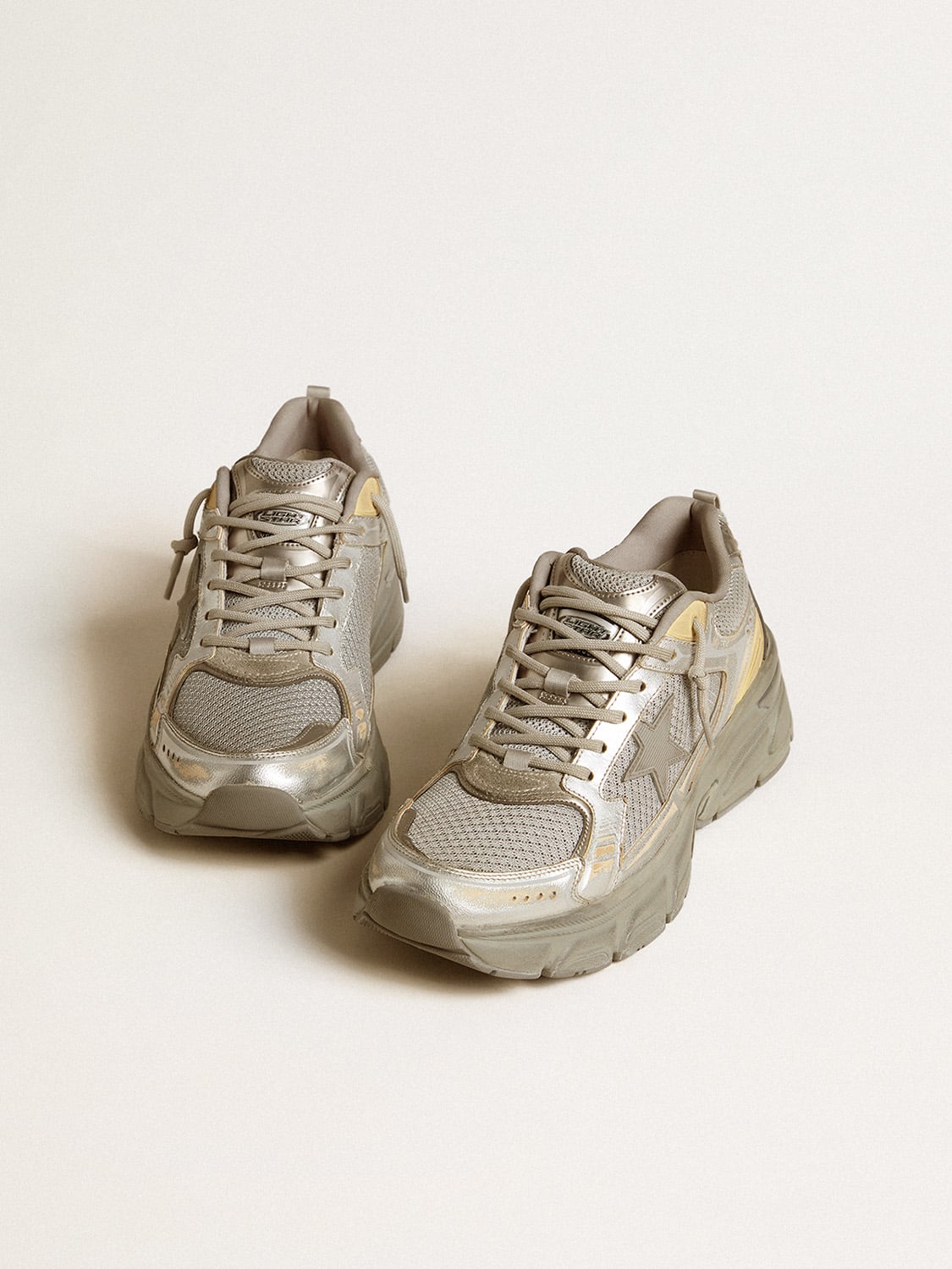 Golden Goose Men’s Lightstar in metallic leather and silver mesh with gray star