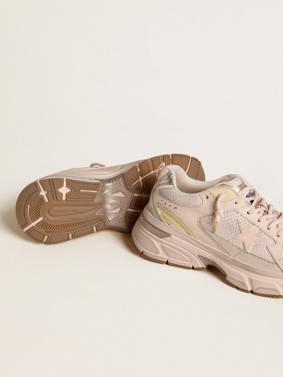 Golden Goose Men’s Lightstar with pink leather and mesh upper and pink star