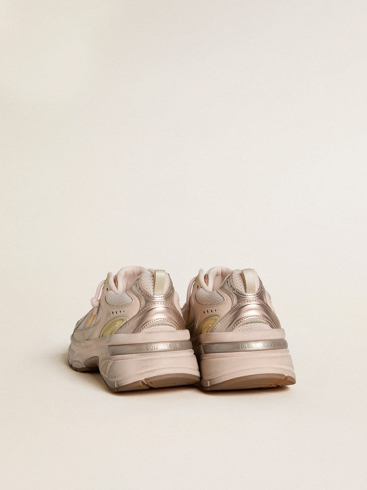 Golden Goose Men’s Lightstar with pink leather and mesh upper and pink star