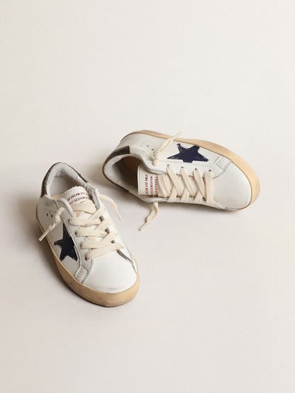 Golden Goose Super-Star Junior in nappa with a printed star and black heel tab
