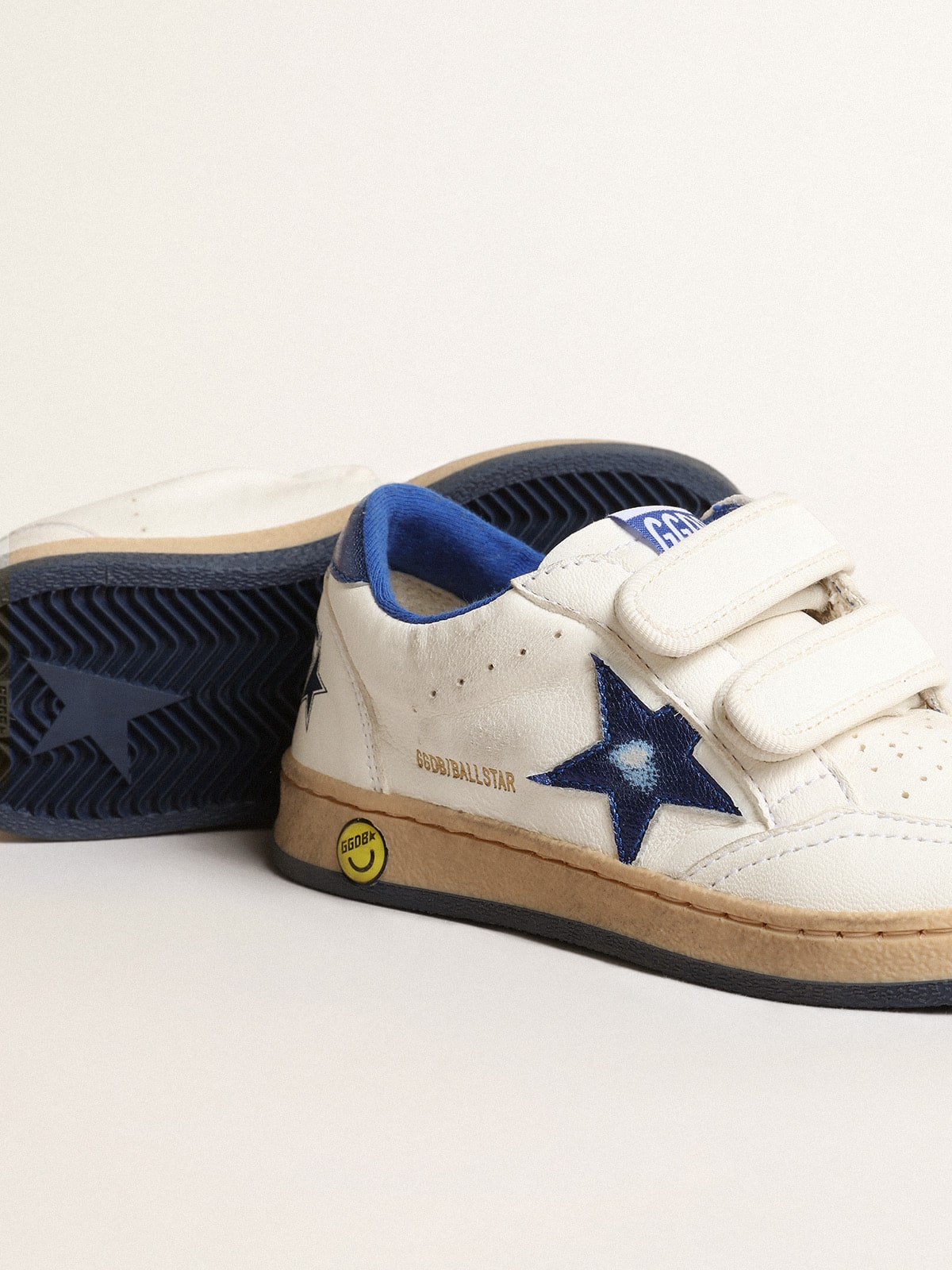 Golden Goose Ball Star Young with blue metallic leather star and heel tab