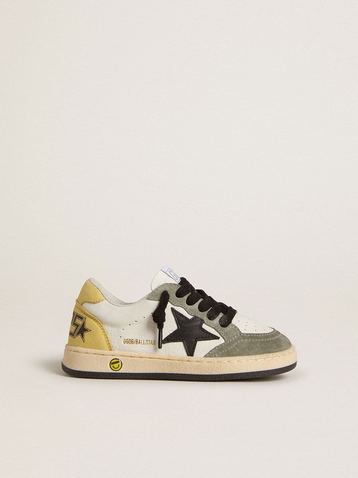 Golden Goose Junior Ball Star in white nappa with dark green suede inserts and black star